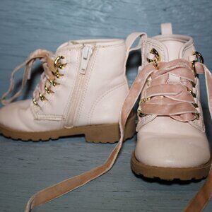 Wonder Nation Toddler Pink Combat Boots w/ Velvet Laces - Size 7